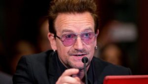 Bono pleads for worldwide action on refugees