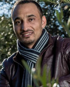 Refugees in Australia safe and grateful, survey finds