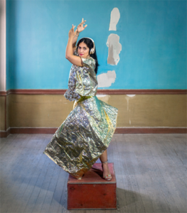 Refugee portraits tell of women’s strength and individuality