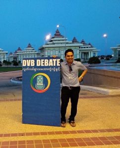 Journalists carry the torch of freedom