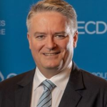 Migration to rich nations hits record levels – OECD