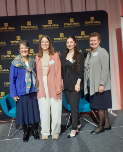 Syrian, Iraqi refugees happy and settling well, survey finds